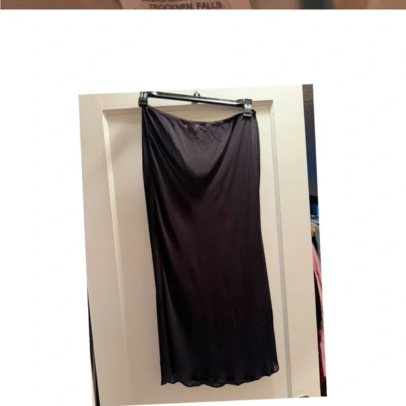 Doen Black Lace A-Line Skirt - Picture 6 of 8